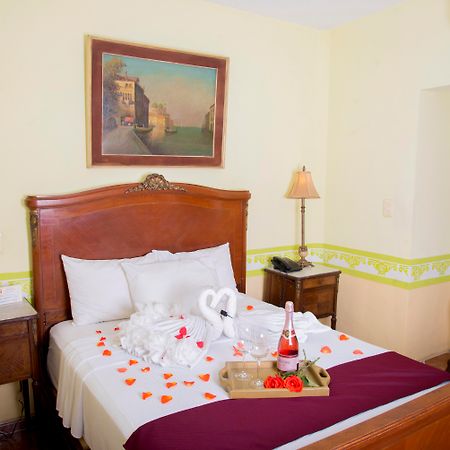 Casa De Las Columnas Merida Ngoại thất bức ảnh