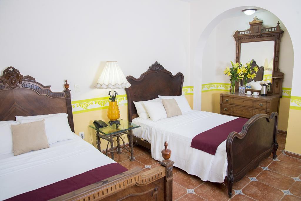 Casa De Las Columnas Merida Ngoại thất bức ảnh