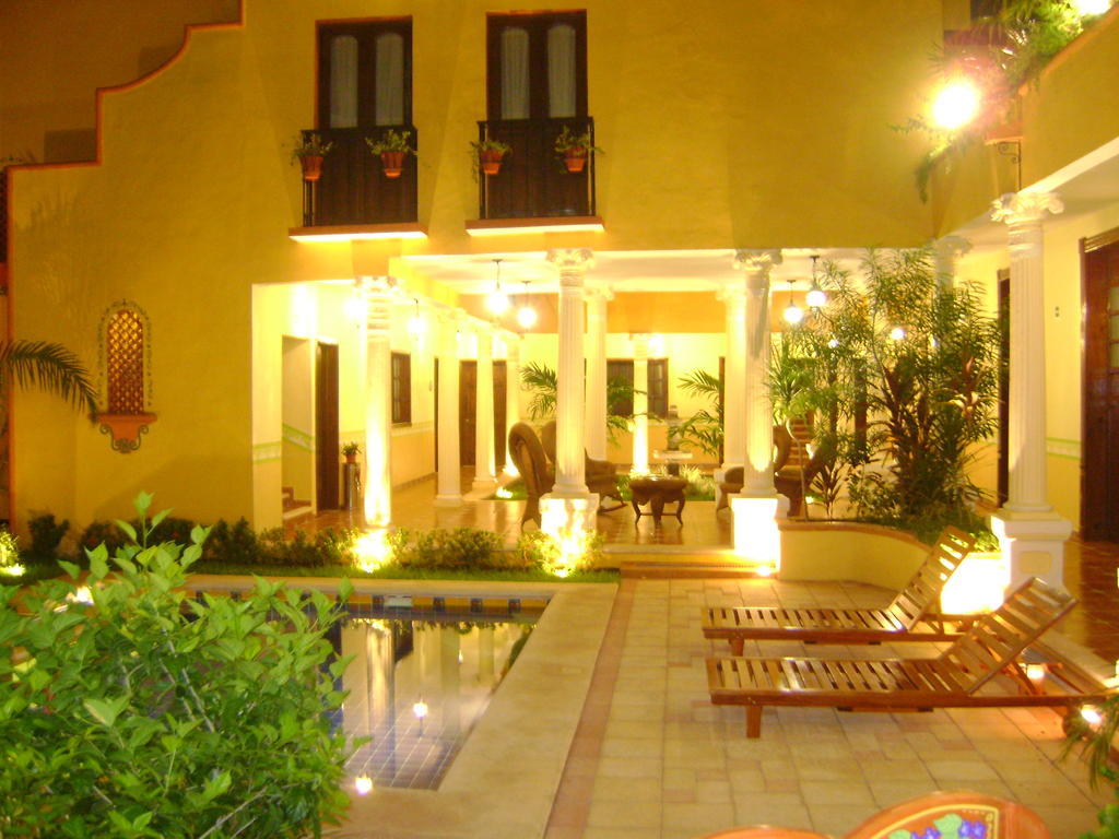 Casa De Las Columnas Merida Ngoại thất bức ảnh