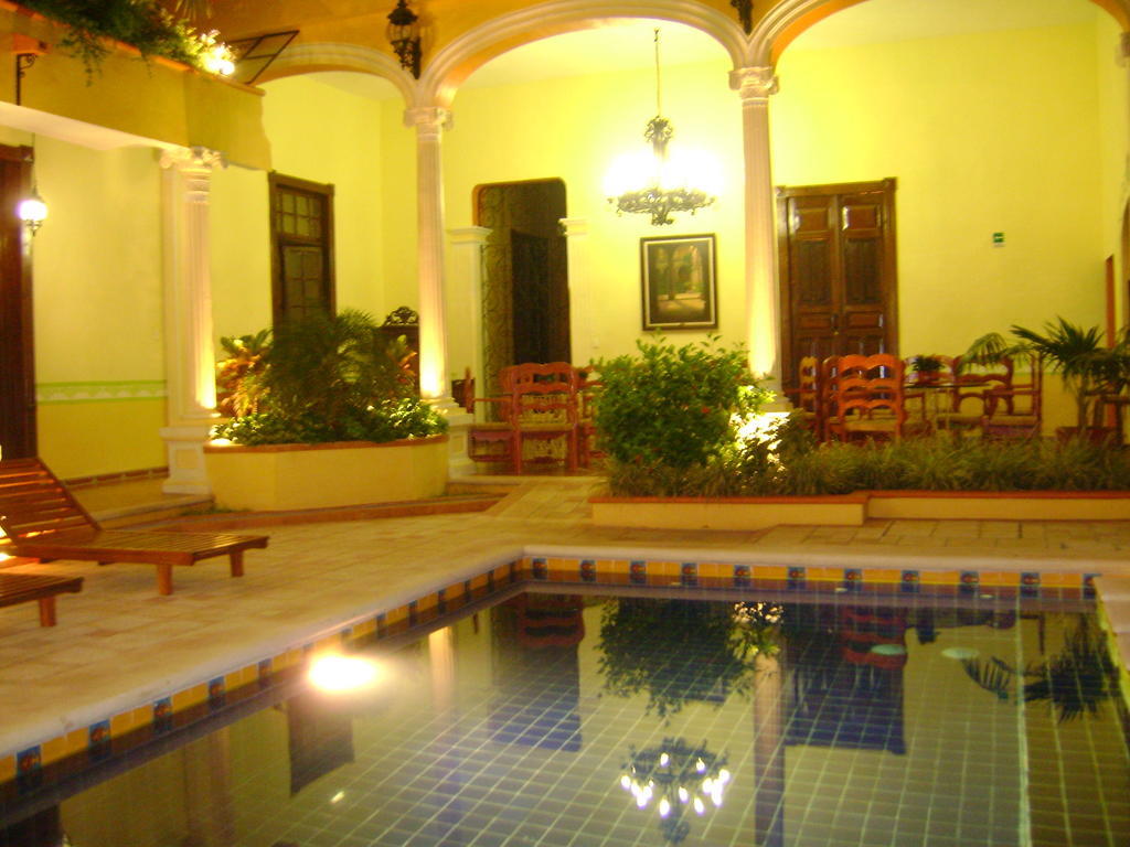 Casa De Las Columnas Merida Ngoại thất bức ảnh
